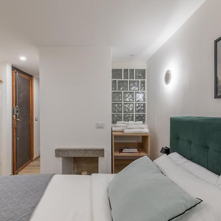 Ferienwohnung Iflat Small Studio In The Heart Of Trastevere Rom Exterior foto
