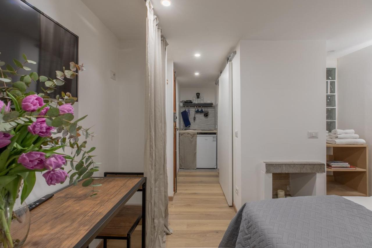 Ferienwohnung Iflat Small Studio In The Heart Of Trastevere Rom Exterior foto
