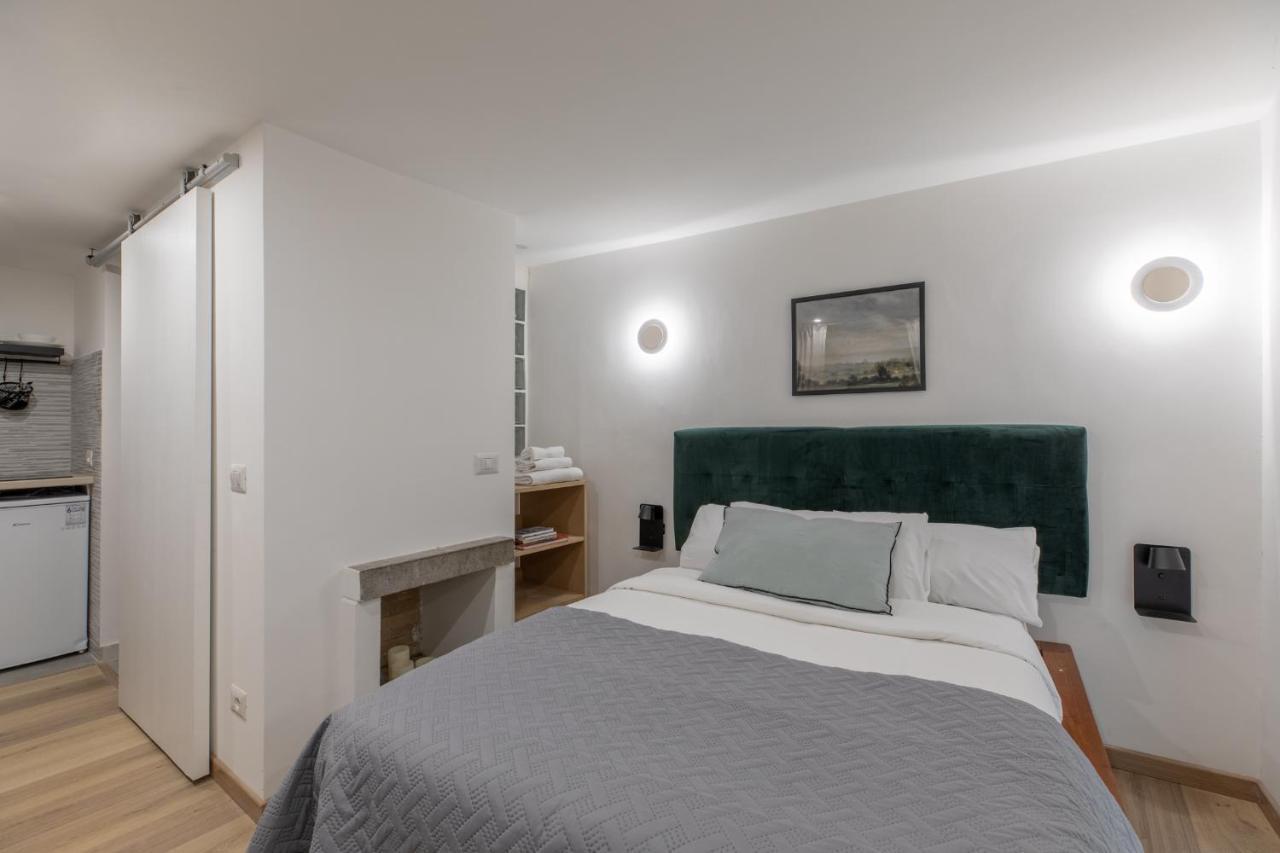 Ferienwohnung Iflat Small Studio In The Heart Of Trastevere Rom Exterior foto